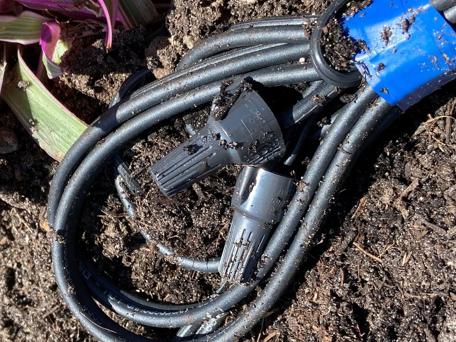 IDEAL INDUSTRIES 32A Grey/Blue WeatherProof Twister Wire Connector 50pc Jar. Wir - LX2001 - Homewares, Outdoor, Phone Accessories, Cases, Speakers, Headphones + More -