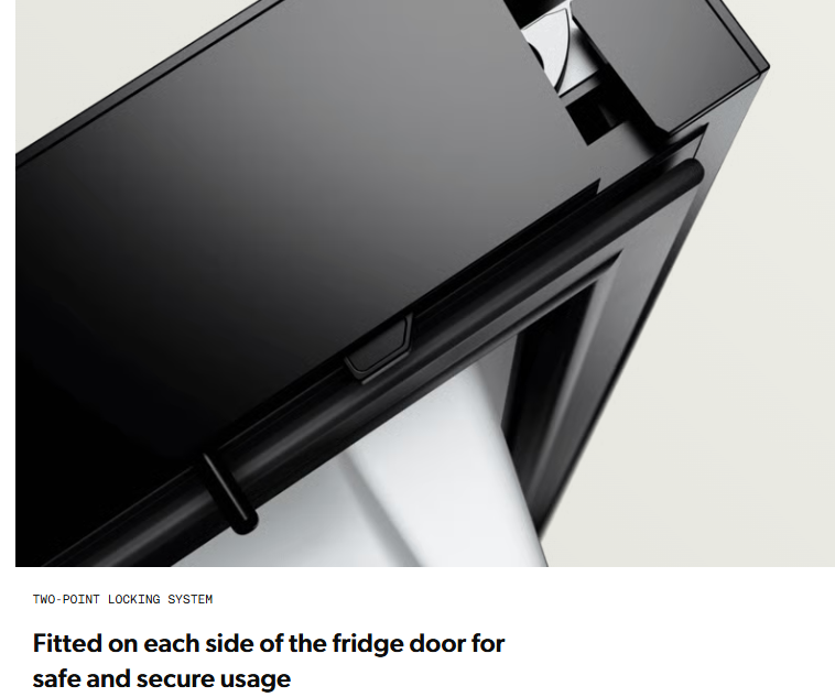 Dometic RCL10.4ET 157L Fridge Freezer