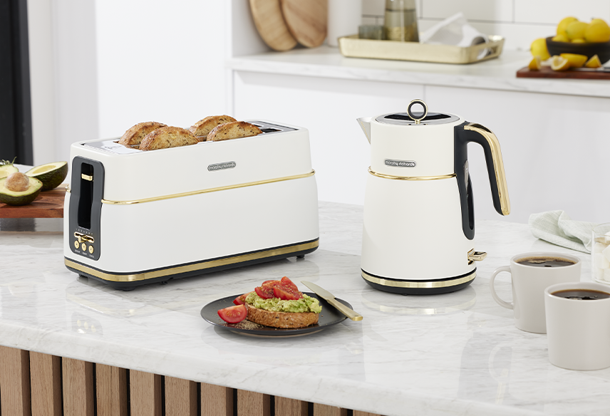 Morphy Richards Signature Soft Gold 4 Slice Long Slot Toaster - Matte White