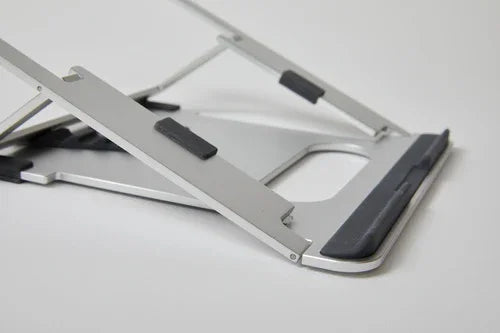 Pout Eyes3 Angle Portable Aluminium Laptop Stand - Silver POUT-02301S 8809418160953 - LX2001 - Homewares, Outdoor, Phone Accessories, Cases, Speakers, Headphones + More -