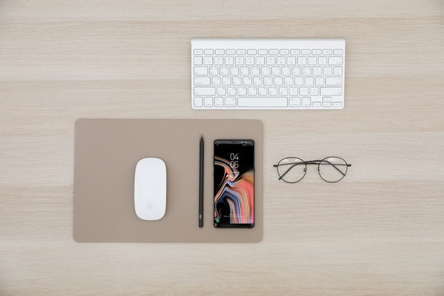 Pout Hands3 Pro Fast Wireless Charging Mouse Pad - Latte Cream POUT-01101LC 8809418160618 - LX2001 - Homewares, Outdoor, Phone Accessories, Cases, Speakers, Headphones + More -