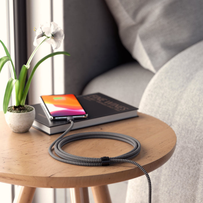 Satechi USB-C to Lightning Charging 1.8M Cable - Space Grey ST-TCL18M 879961008246