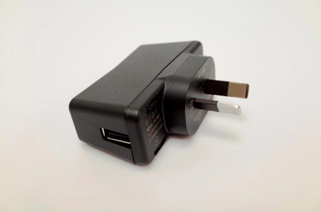 Samsung S5 Leather Gel Case Wall Charger Holder - LX2001 - Homewares, Outdoor, Phone Accessories, Cases, Speakers, Headphones + More -